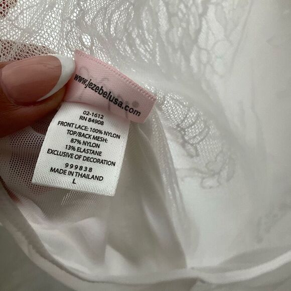 Jezebel Penelope Lace Bodysuit - Picture 8 of 8